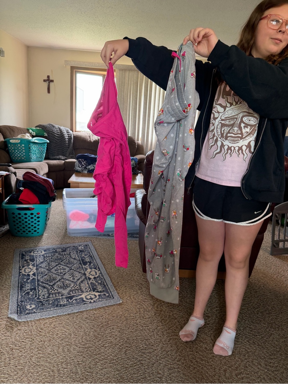 Women’s Hot Pink Long Sleeve Sleep Top with Gray Doggy Print Pants - Sleep Chic